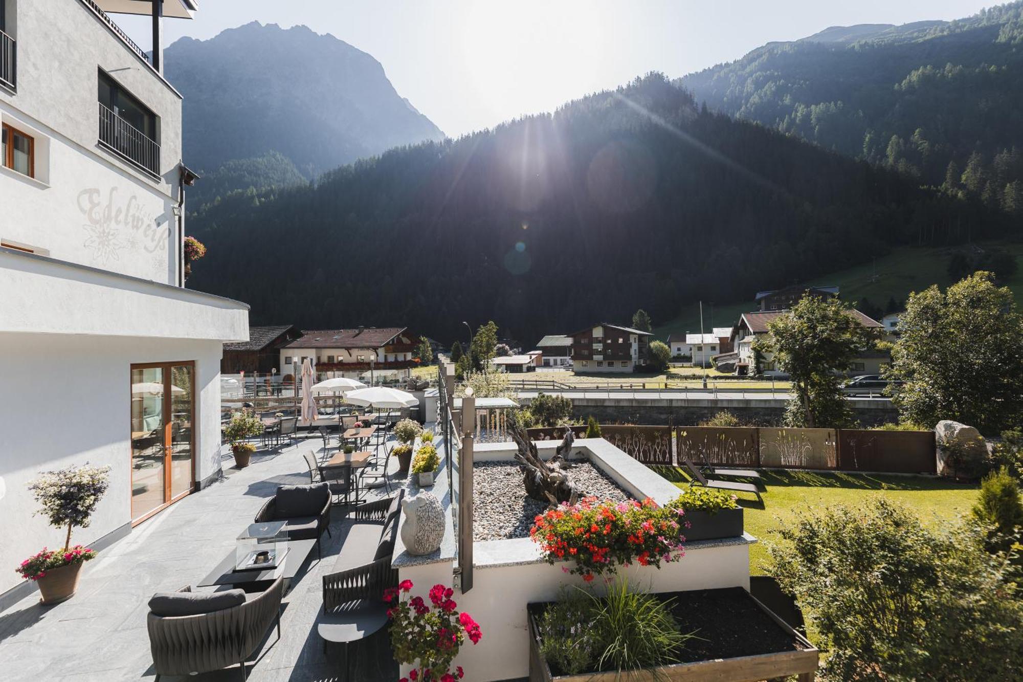 Hotel Edelweiss 카우넬탈 외부 사진