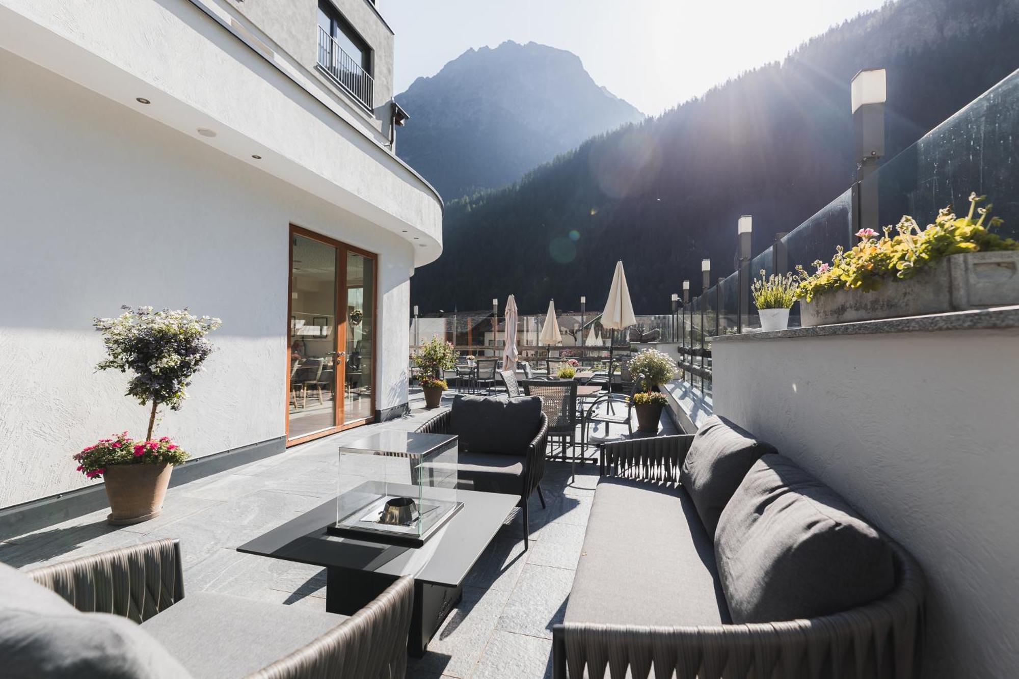 Hotel Edelweiss 카우넬탈 외부 사진