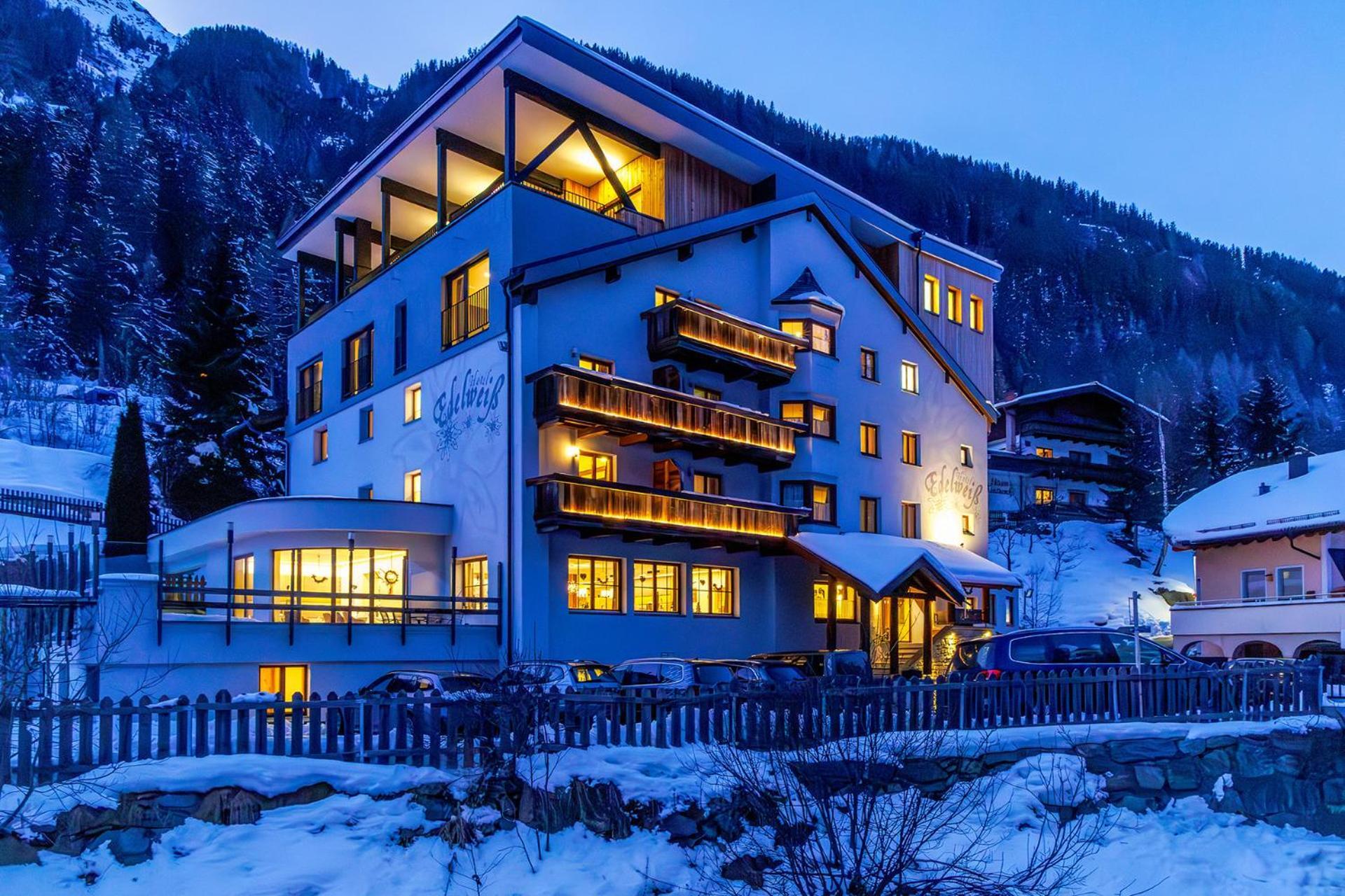 Hotel Edelweiss 카우넬탈 외부 사진