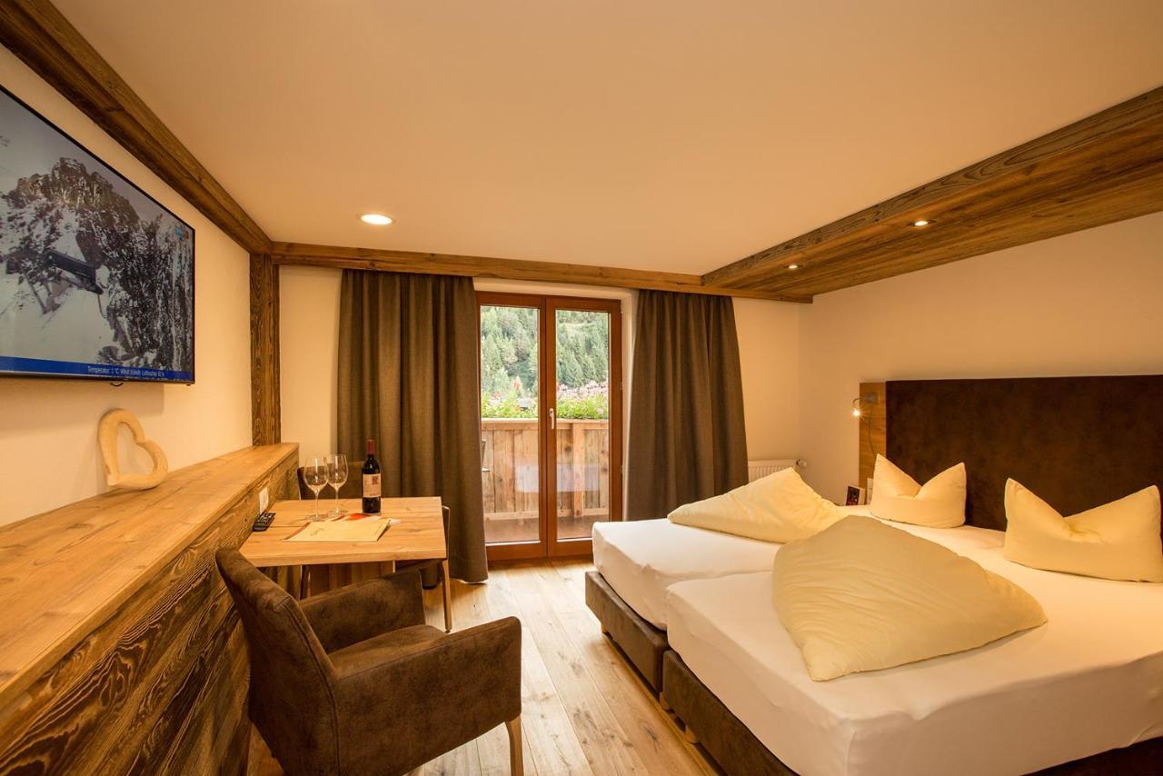 Hotel Edelweiss 카우넬탈 외부 사진